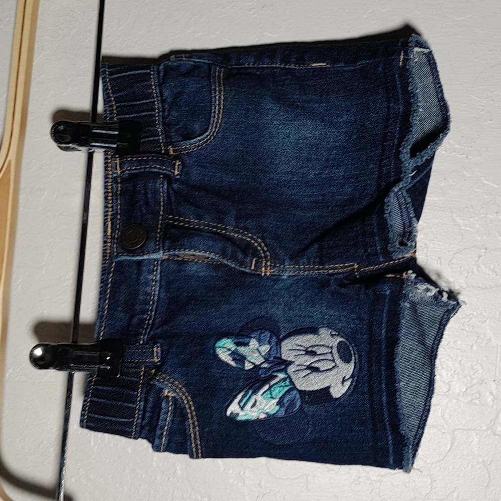 GAP Disney Collab 18-24M Minnie Mouse Patch Jean Raw Hem Shorts